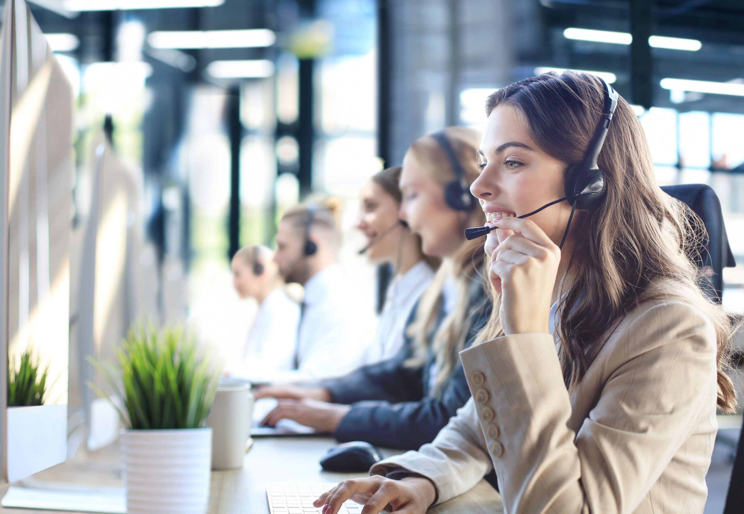 Benefits of Scaling Customer Support with Virtual Assistants