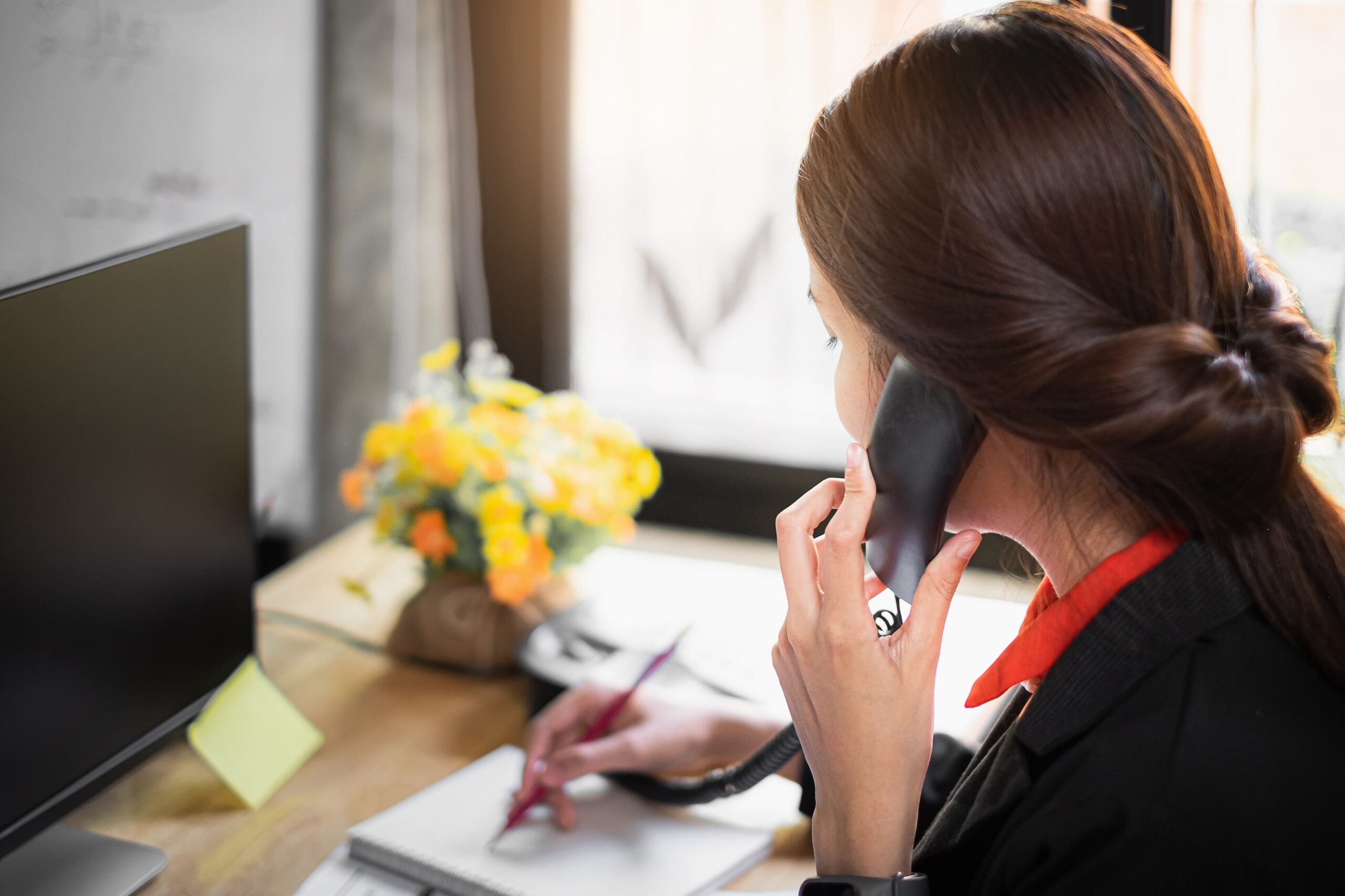 How to Master Customer Service Phone Etiquette